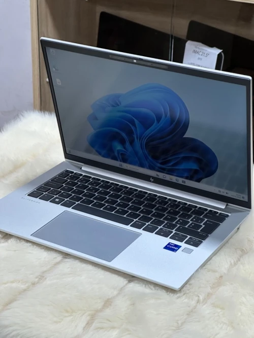 HP ELITEBOOK 840 G9 I7 1265U 16GO 512GO SSD NVME 