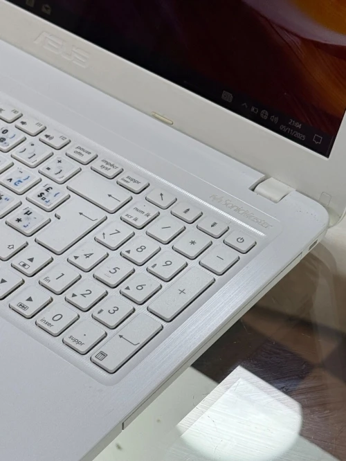 ASUS VIVOBOOK 15 X540SA CELERON N3050 2GO 500GO HDD 