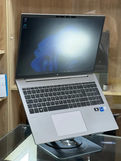 HP ZBOOK FIREFLY 16 G9 I7 1255U 16GO DDR5 1TO SSD NVME NVIDIA T550 4GO GDDR6