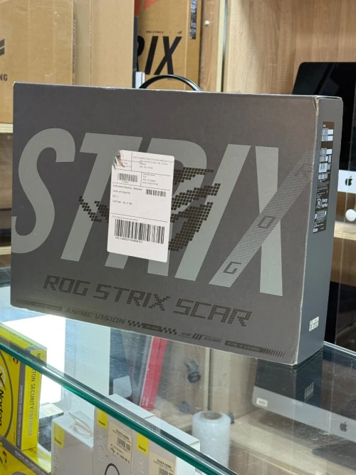 ASUS ROG STRIX G18 G835LX ULTRA 9 275HX 64GO 4TO SSD NVIDIA GEFORCE RTX5090 24GO GDDR7 MINI LED NEUF