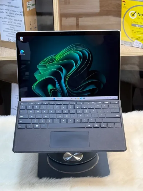 SURFACE PRO 8 I7 1185G7 16GO 256GO SSD + STYLET + CELLULAIRE 