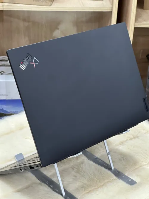 LENOVO THINKPAD X1 CARBON GEN 10 I7 EVO 1255U 16GO DDR5 512GO SSD NVME 