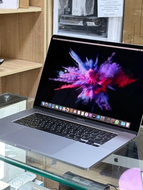MACBOOK PRO RETINA 16 TOUCHBAR I9 9880H 2.3GHZ 64GO 2TO SSD AMD RADEON PRO 5500M 8GO