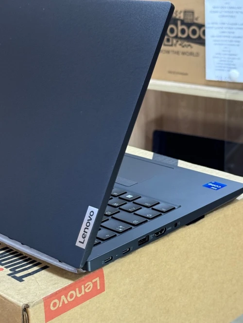 LENOVO THINKPAD E14 GEN 5 I7 1355U 16GO 512GO SSD NEUF SOUS EMBALLAGE