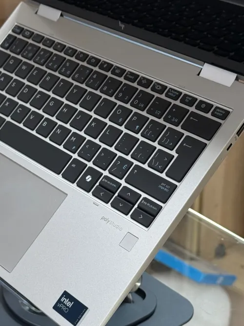 HP ELITEBOOK X360 1040 G11 INTEL CORE ULTRA 7 VPRO 165U 32GO 512GO SSD TACTILE NEUF SOUS EMBALLAGE 