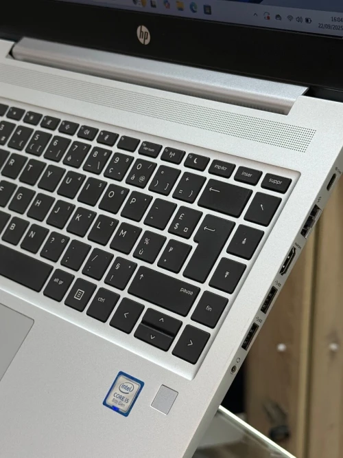 HP PROBOOK 440 G6 I5 8265U 8GO 256GO SSD NVME