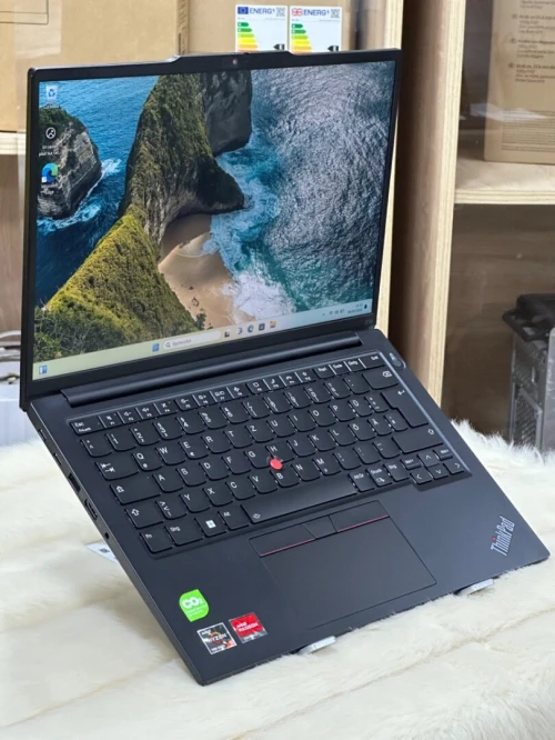 LENOVO THINKPAD E14 GEN 5 AMD RYZEN 5 7530U 16GO 512GO SSD NVME 