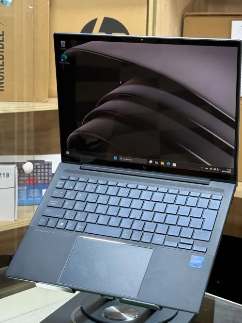 HP DRAGONFLY 13.5 G4 I7 1355U 32GO 512GO SSD TACTILE 