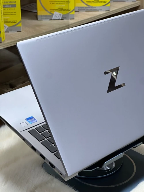 HP ZBOOK FURY 16 G9 I7 12800Hx 16GO 512Go SSD NVIDIA RTX A1000 4GO 