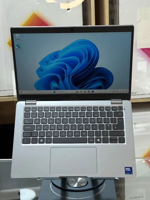 DELL LATITUDE 5350 ULTRA 7 165U 32GO 1TO SSD 