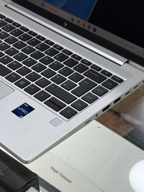 HP PROBOOK 640 G10 I5 VPRO 1345U 16GO 256GO SSD NVME