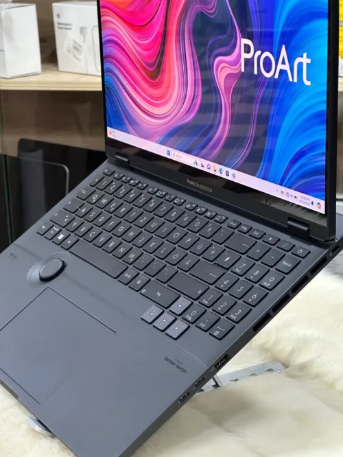 ASUS PROART STUDIOBOOK H7604JV I9 13980HX 32GO 2TO SSD NVME NVIDIA GEFORCE RTX4070 8GO 4K OLED TOUCH