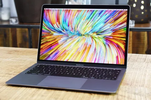 MACBOOK AIR RETINA 13.3" 2018 I5 1.6GHZ 8GO 128GO SSD CYCLE 56