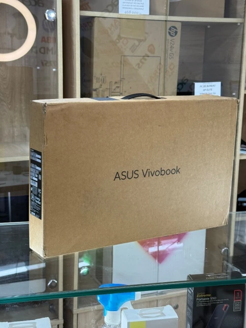 ASUS VIVOBOOK 16 M1607VA AMD RYZEN 5 AI 340 16GO 1TO SSD NEUF SOUS EMBALLAGE 