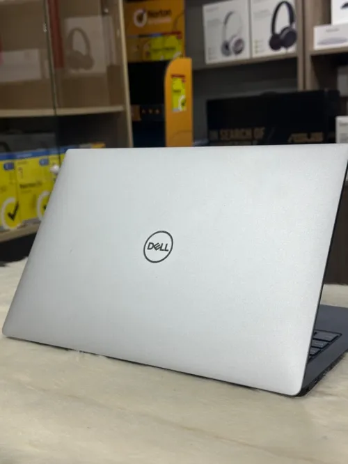 DELL XPS 13 7390 I7 10510U 16GO 512GO SSD 
