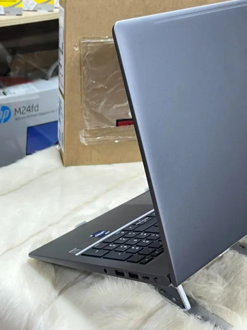 HP ZBOOK POWER G10 15.6" NEUF I7 VPRO 13800H 32GO 512GO SSD RTX A2000ada 8GO ECRAN 15.6" FULL HD