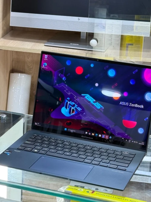 ASUS ZENBOOK UX3402ZA I7 EVO 1260P 16GO 512GO SSD OLED TACTILE