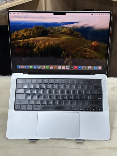 MACBOOK PRO RETINA 14 2021 M1 PRO 16GO 1TO SSD CYCLE 261