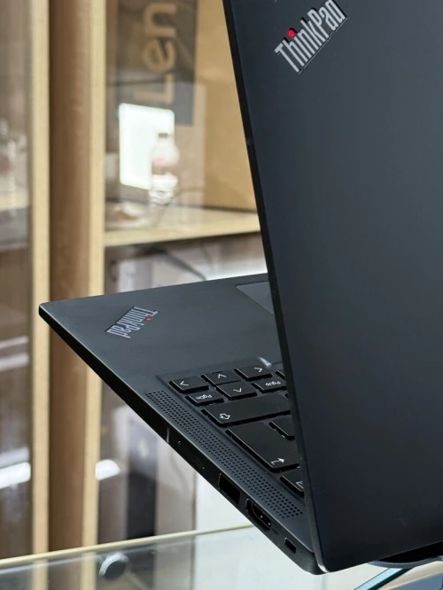 LENOVO THINKPAD X13 GEN 4 I5 1335U 16GO DDR5 512GO SSD NVME