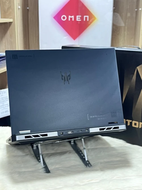 ACER PREDATOR HELIOS 16 I9 14900HX  32G RAM 1TB SSD RTX 4060 8G 18 3K ips 240HZ