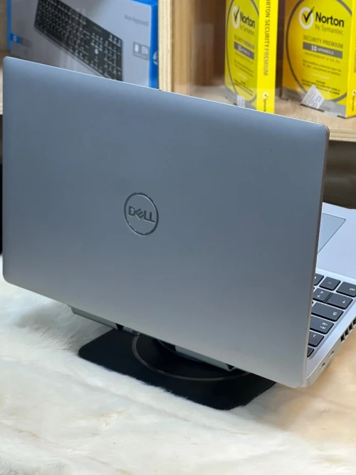 DELL PRECISION 3571 I7 VPRO 12700H 16GO DDR5 512GO SSD NVIDIA T600 4GO 