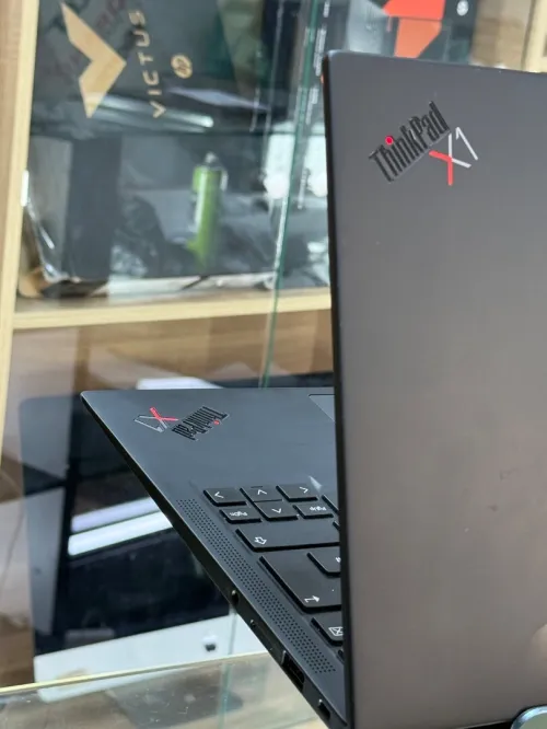 LENOVO THINKPAD X1 CARBON GEN 9 I7 EVO 1165G7 32GO 256GO SSD TACTILE