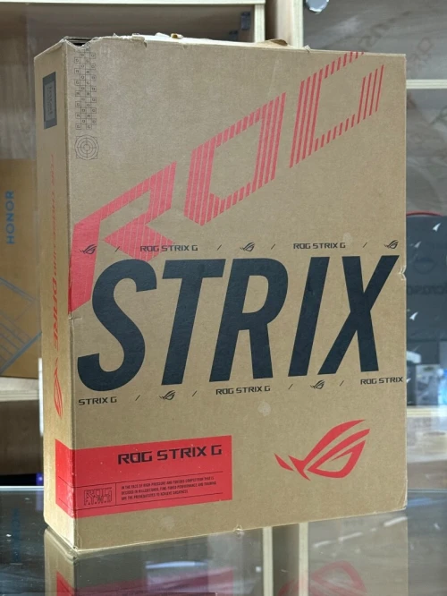 ASUS ROG STRIX G18 G814J I9 14900HX 32GO 1TO SSD NVIDIA GEFORCE RTX4070 8GO NEUF SOUS EMBALLAGE 