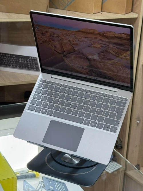 MICROSOFT SURFACE GO I5 1065G1 1.2GHZ RAM 8GO 128 SSD INTEL UHD ECRAN 10.1 FULL HD 1080 LED WIN 11