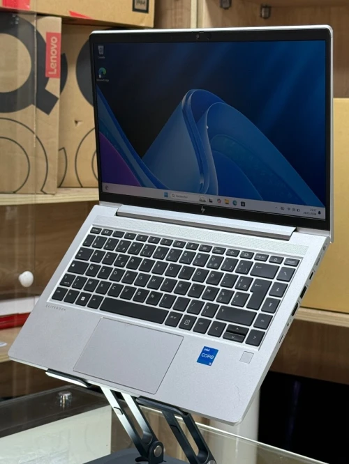 HP ELITEBOOK 640 G10 I5 1335U 16GO 512GO SSD NVME