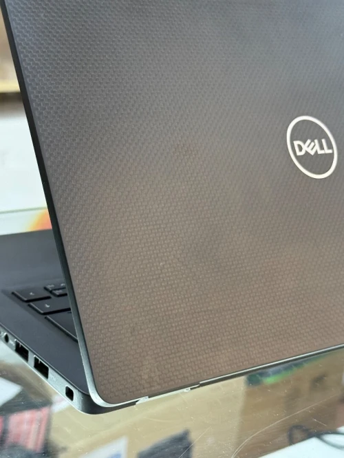 DELL LATITUDE CARBON 7410 I5 VPRO 10310U 16GO 256GO SSD