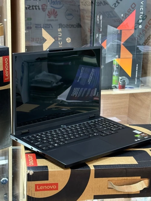 LENOVO LEGION 5 15AKP10 AMD RYZEN AI 7 350 16GO 1TO SSD NVIDIA GEFORCE RTX5070 8GO GDDR7 NEUF SOUS EMBALLAGE