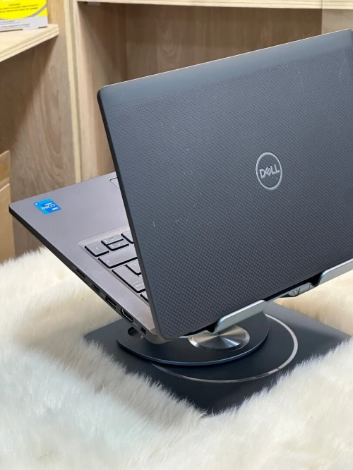 DELL LATITUDE CARBON 7320 I5 VPRO 1145G7 8GO 256GO SSD NVME 