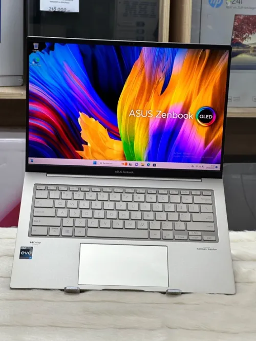 ASUS ZENBOOK UX3404VA OLED I9 EVO 13900H 16GO DDR5 1TO SSD NVME 