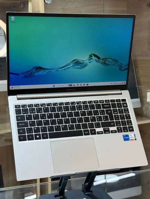 SAMSUNG GALAXYBOOK 2 PRO 750XED I5 1235U 8GO 256GO SSD NVME