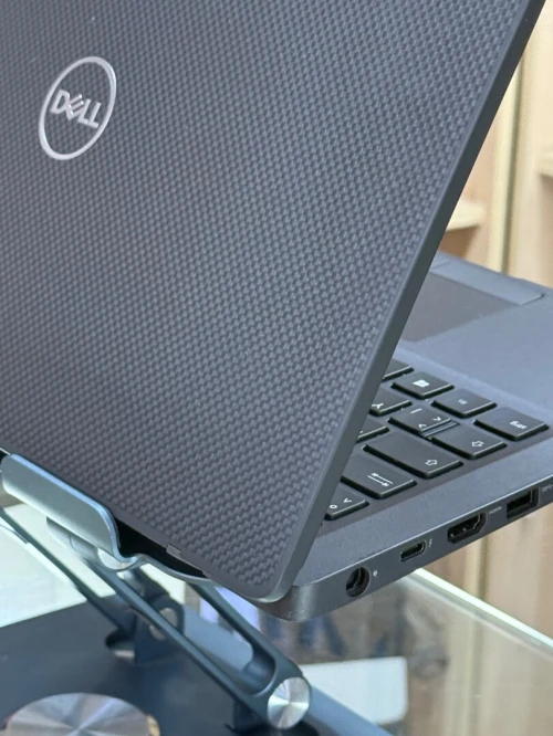 DELL LATITUDE CARBON 7400 I7 VPRO 8665U 8GO 256GO SSD NVME