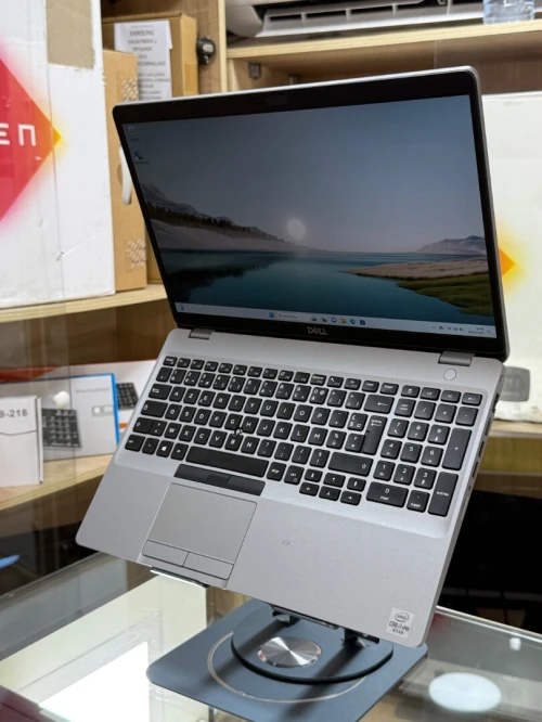 DELL LATITUDE 5510 I7 VPRO 10850H 16GO 512GO SSD NVME 