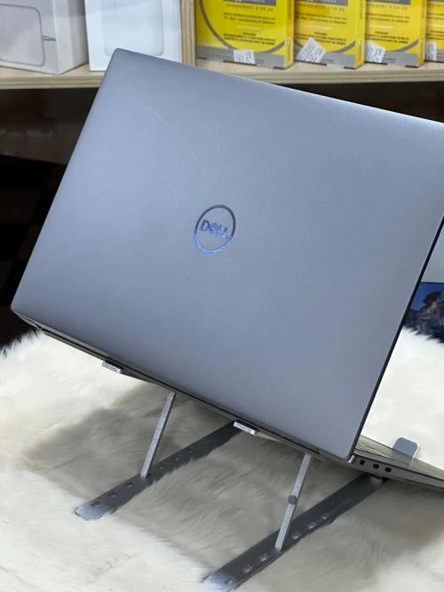 DELL PRECISION 5570 I7 VPRO 12800H 32GO DDR5 1TO SSD NVIDIA RTX A1000 4GO GDDR6