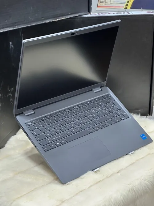 DELL LATITUDE 3540 I3 1215U 8GO 512GO SSD NEUF SOUS EMBALLAGE 