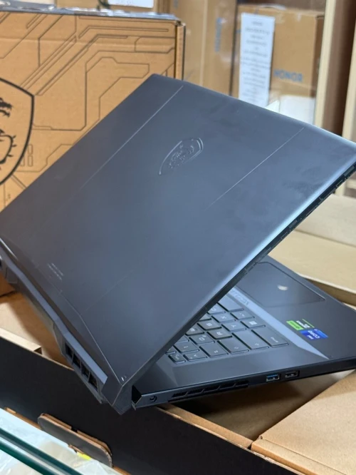 MSI KATANA 17 B12VGK I7 12650H 16GO 512GO SSD NVIDIA GEFORCE RTX4070 8GO NEUF SOUS EMBALLAGE 