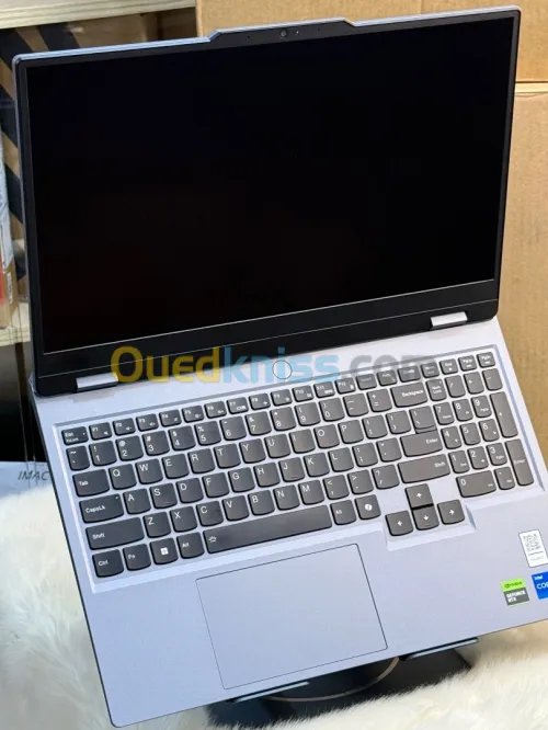 LENOVO LOQ 15IRX9 I5 13450HX 12GO 512GO SSD NVIDIA GEFORCE RTX4050 6GO NEUF SOUS EMBALLAGE 