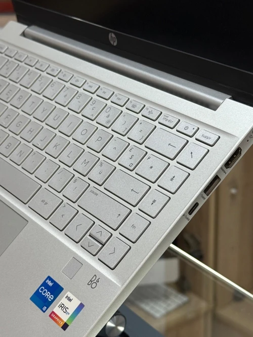 HP PAVILION 14 DV2XXX I5 1235U 8GO 256GO SSD NVME