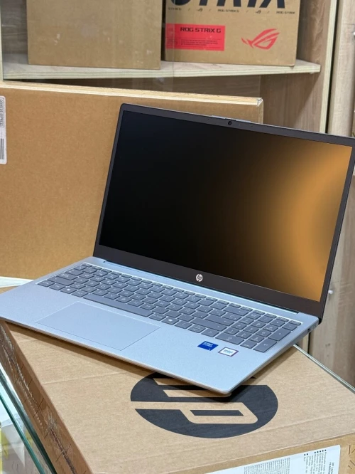 HP LAPTOP 15 FD0352NS INTEL CORE 5 120U 16GO 512GO SSD NEUF SOUS EMBALLAGE
