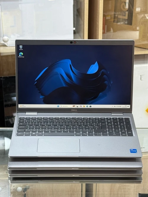 DELL LATITUDE 5520 I5 1135G7 8GO 256GO SSD NVME