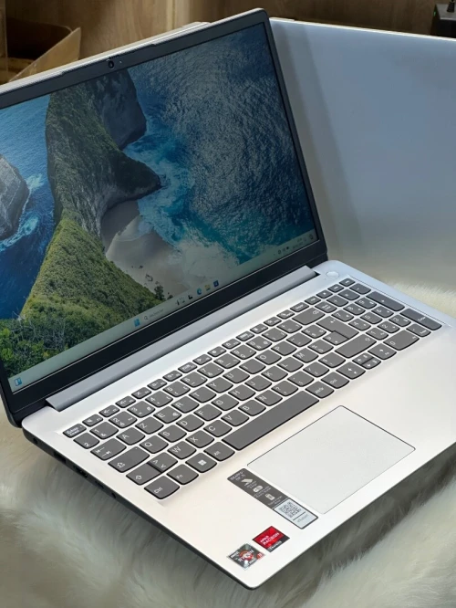 LENOVO IDEAPAD 1 15AMN7 AMD RYZEN 3 7320U 8GO 512GO SSD 