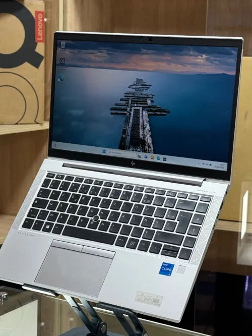 HP ELITEBOOK 840 G8 I5 1135G7 8GO 256GO SSD NVME