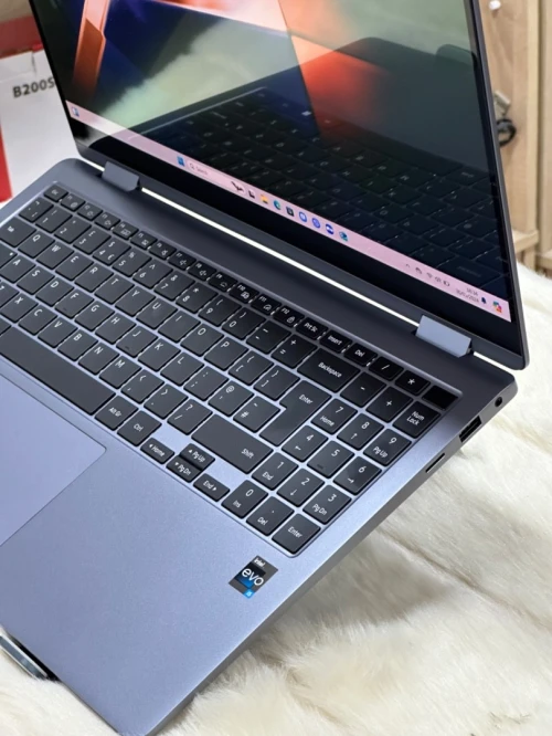 SAMSUNG GALAXYBOOK 4 360 750QGK CORE 5 120U 8GO 256GO SSD TACTI