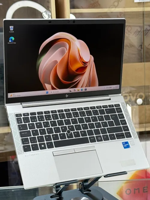 HP ELITEBOOK 840 AERO G8 I5 VPRO 1145G7 16GO 512GO SSD NVME