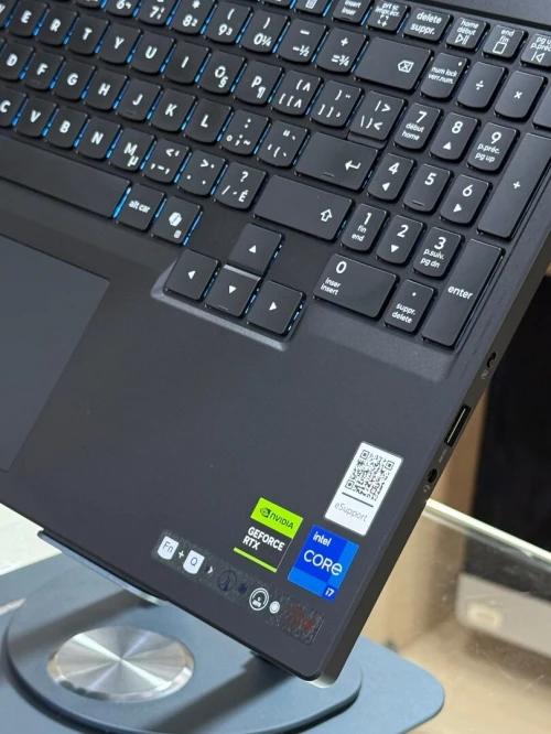 LENOVO LEGION 5 15IRX10 I7 14700Hx 16GO 1TO SSD NVME NVIDIA GEFORCE RTX5060 8GO GDDR7 NEUF SOUS EMBALLAGE