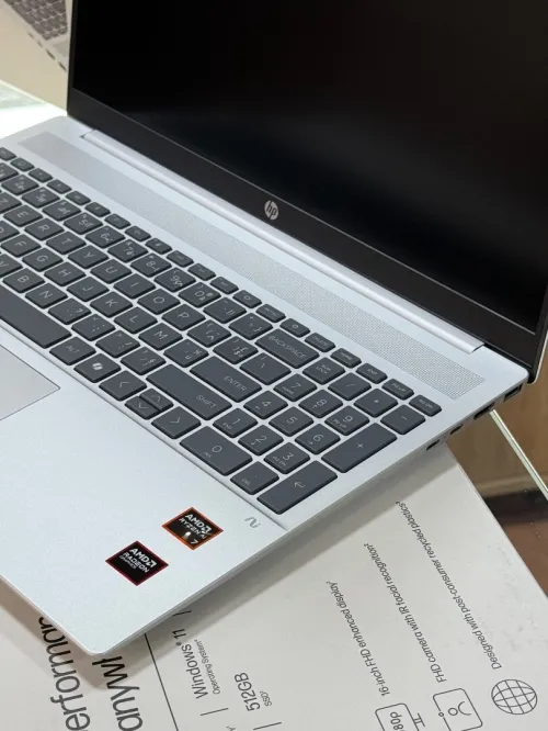 HP OMNIBOOK 5 16 AG1070WM AMD RYZEN AI 7 350 16GO 512GO SSD NVME NEUF SOUS EMBALLAGE