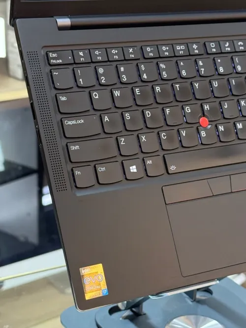 LENOVO THINKPAD X1 CARBON GEN 9 I7 VPRO 1185G7 16GO 512GO SSD TACTILE